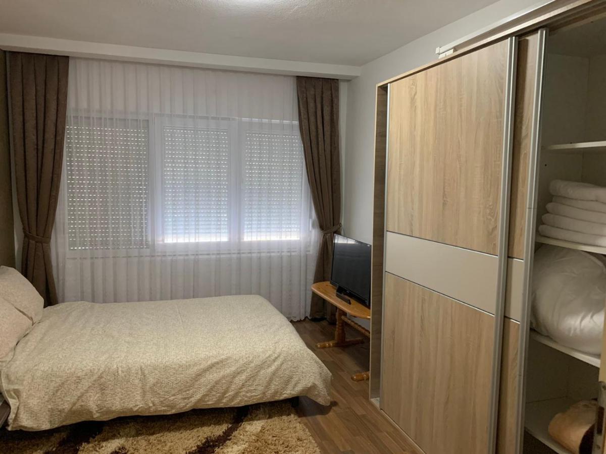 Anja Apartman Bosanski Samac Luaran gambar